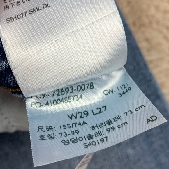 Levi's Ribcage Straight Ankle Jeans Mind Your Own Finish Medium Indigo - Picture 9 of 10